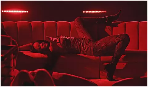 Rihanna recucerește internetul! Erotism și extravaganță marca Savage x Fenty