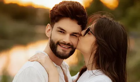 Cleopatra Stratan a împlinit 19 ani, iar soțul ei, Edward Sanda, i-a făcut o superbă declarație de dragoste