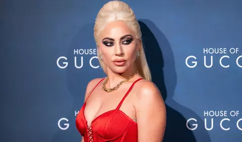 Lady Gaga, protagonista unui moment marca Marilyn Monroe