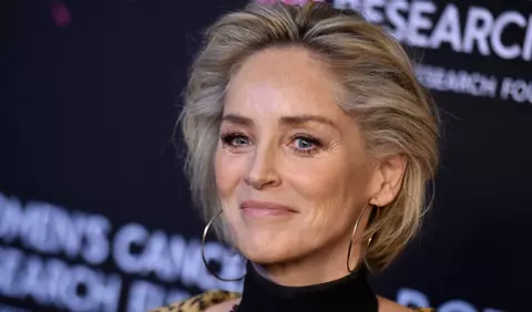 Sharon Stone a fost vânată de fani și paparazzi la fel ca prințesa Diana: "Am devenit faimoase în același timp"