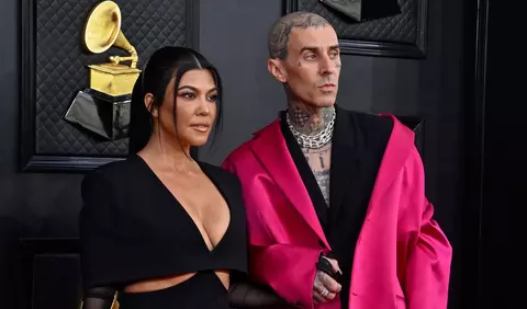 Noi detalii despre ceremonia de căsătorie dintre Kourtney Kardashian și Travis Barker au ieșit la iveală