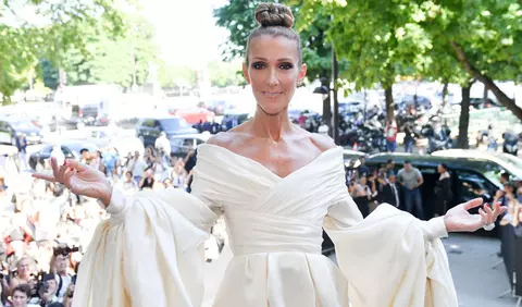 Celine Dion, fotografie rară alături de cei trei fii ai săi. Mesajul transmis de artistă: „Mă gândesc la mamele din Ucraina”
