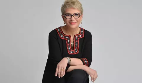 Teo Trandafir revine pe micul ecran. Anunțul oficial făcut de vedetă: "Abia așteptăm să vă arătăm"