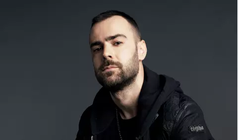 Denis Hanganu, actorul din serialul „Clanul”, dezvăluiri despre relația cu iubita lui: „Nu ne plictisim niciodată”