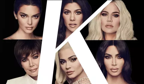 Un nou scandal în familia Kardashian-Jenner. Fostul iubit al lui Kim lansează acuzații dure la adresa mamei vedetei