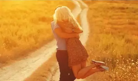 Cum sa iubesti o femeie care nu mai stie ce este iubirea?