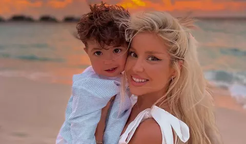 Ce decizie a luat Alina Ceușan în privința fiului ei, Rock