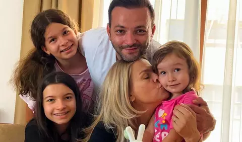 Medicii care au operat-o pe fiica cea mică a lui Mihai Morar, emoționați de vorbele micuței. Ce le-a transmis Roua