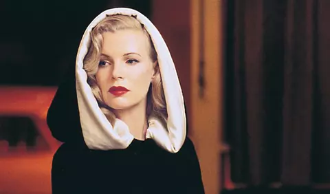 Cum arată la 69 de ani celebra Kim Basinger. Actrița a apărut alături de fiica sa, Ireland Baldwin