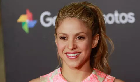 Cum a apărut Shakira la sosirea pe aeroportul JFK alături de băieții săi, după interviul despre Gerard Pique