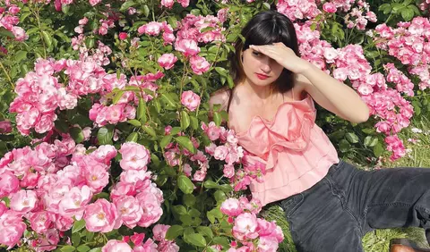 ELLE DOSAR: 4 artiste care ne inspiră azi