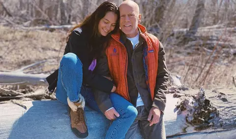 Emma, soția lui Bruce Willis, mărturisiri emoționante despre modul în care fiica lor în vârstă de 9 ani are grijă de actor