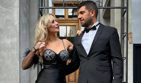 Laura Cosoi și Cosmin Curticăpean au fost nași de botez: „Să te bucuri de magia fiecărei zi”