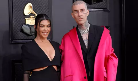 Ce regulă strictă au impus Kourtney Kardashian și Travis Barker celor care vor să îl vadă pe bebelușul lor