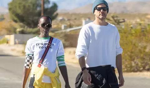 Lupita Nyong'o și Joshua Jackson, vacanță romantică în Mexic. În ce ipostaze tandre au fost surprinși cei doi