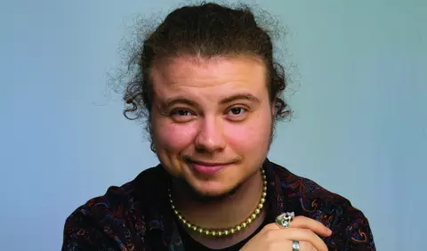 Flo Păun, despre ce înseamnă să fii persoană trans în România: "Suntem pregătiți să fim respectați, iubiți așa cum suntem"