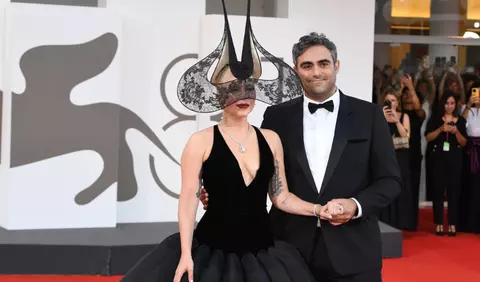 Lady Gaga, apariție uimitoare alături de logodnicul ei, Michael Polansky, la premiera filmului Joker: Folie à Deux din Marea Britanie