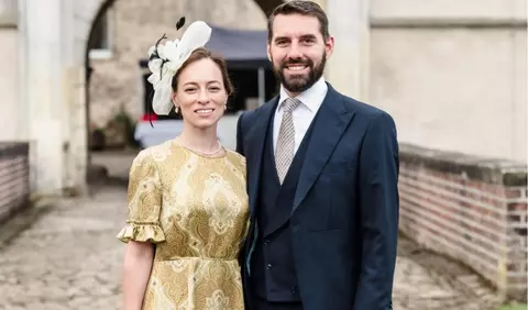 Alina Binder, apariție inedită la nunta fratelui ei, alături de Nicolae al României. Ce rochii a ales să poarte