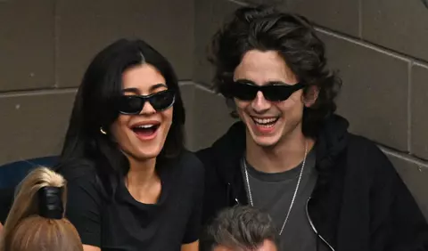 Relația dintre Timothee Chalamet și Kylie Jenner devine din ce în ce mai serioasă. Actorul este „implicat” în viața copiilor iubitei sale