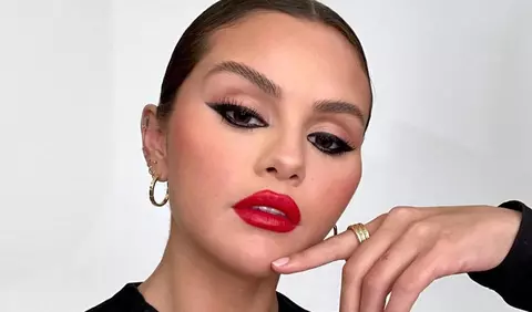 Selena Gomez, apariție neașteptată la un concert în Los Angeles. Cu ce ținută a atras atenția