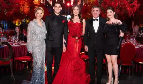 Marilena Hagi, apariție elegantă la lansarea autobiografiei soțului ei. Partenera lui Gheorghe Hagi, într-o ținută creată de Victoria Beckham