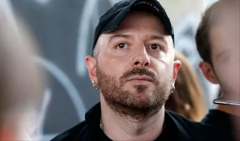 O nouă surpriză ȋn lumea modei: Demna Gvasalia este noul director de creație Gucci