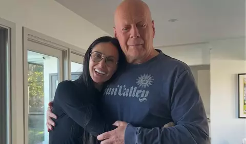 Demi Moore și-a arătat sprijinul pentru fostul ei soț, Bruce Willis, la un spectacol caritabil dedicat actorului