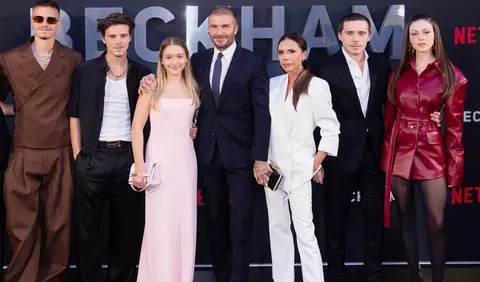 Dansul "nepotrivit" al Victoriei Beckham la nunta lui Brooklyn a fost eclipsat de un alt moment "stânjenitor". Ce a dezvăluit un invitat