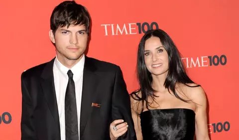 Ashton Kutcher, comentariu rar în spațiul public despre fosta sa soție, Demi Moore: "Sunt foarte mândru de ea"