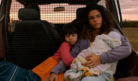 „Gipsy Queen”, filmul care transformă emoția din sala de cinema într-o luptă reală pentru educație și sport