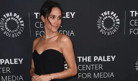 Meghan Markle, apariție glam la o strângere de fonduri din Los Angeles