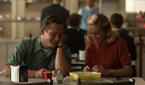 Afirmații pozitive despre iubire și găsirea unui partener care de fapt îți sabotează viața amoroasă