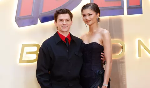 Tom Holland lămurește zvonurile despre nunta cu Zendaya: "Atunci când sunt cu ea..."