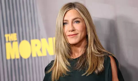 Jennifer Aniston, vacanță de vis în Mallorca. Cum a fost fotografiată alături de iubitul ei, Jim Curtis, Courteney Cox și Pedro Pascal