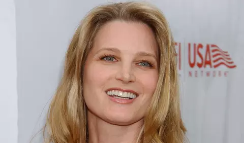 Bridget Fonda, apariție rară în Los Angeles. Cum arată actrița la 62 de ani