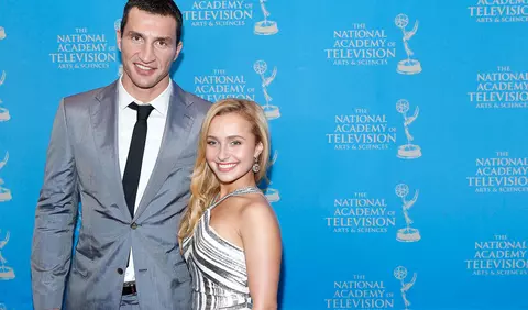 Wladimir Klitschko, omagiu emoționant pentru Hayden Panettiere, mama fiicei sale, în ziua în care actrița ar fi împlinit 37 de ani: "Ești iubită, ne lipsești și nu vei fi uitată niciodată..."