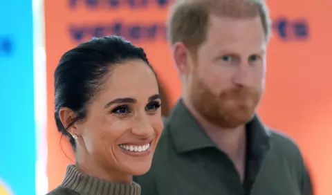 Meghan Markle și Prințul Harry, acuzați de ipocrizie după ce și-au expus copiii pe internet