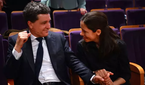 Nicușor Dan și Mirabela Grădinaru, apariție elegantă la nunta ministrului Alexandru Nazare cu Maria Mihali