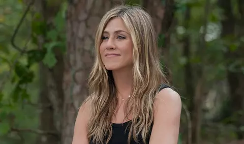 Face Yoga: metoda simplă și eficientă să-ți păstrezi tenul tânăr