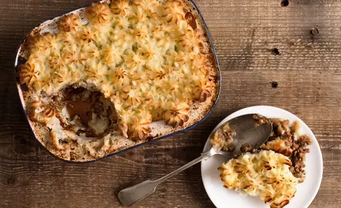 Placinta cu miel si branza, dupa reteta lui Jamie Oliver