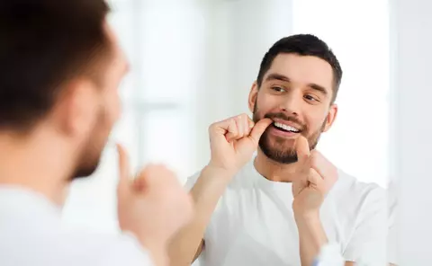 Alimentația și Sănătatea Gingivală: Cum Dieta Îți  Influențează Zâmbetul și Sănătatea Sistemului Imunitar