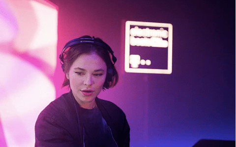 Nina Kraviz și alți artiști mari și-au anunțat prezența la Neversea