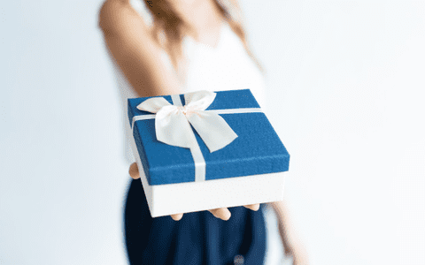 (P) Husele personalizate - Cadoul perfect pentru o persoană specială