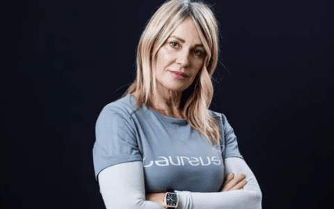 Cum a sărbătorit Nadia Comăneci 45 de ani de la primul 10 din istoria gimnasticii. A îmbrăcat iar costumul de campioană