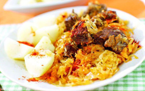 Rețetă de varză cu carne de porc. Un preparat delicios