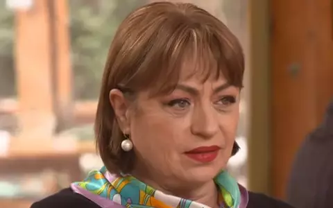 Adriana Trandafir, fotografii emoționante de la mormântul Stelei Popescu. Ce mesaj a transmis de ziua regretatei artiste