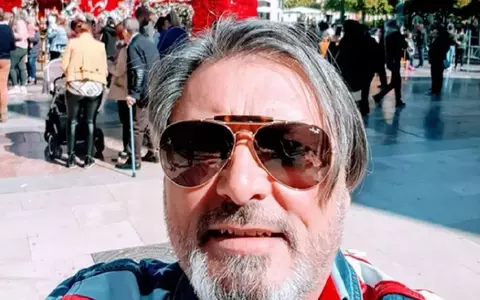 Cornel Galeș, uitat de apropiați, la doi ani de la deces. Lume puțină la parastasul organizat de Viviana