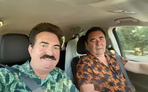 Familia lui Petrică Mîțu Stoian, noi acuzații pentru impresarul artistului: "Când era bolnav, era târât la petreceri. Gușman și-a băgat toți banii în buzunar"