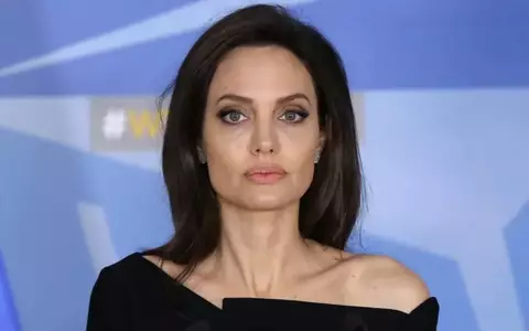 Angelina Jolie a vizitat un spital unde sunt internați copii din Ucraina: "E îngrozitor să vezi cum își pierd viața"