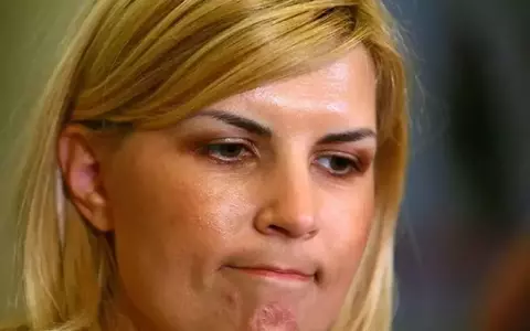 Cine este bărbatul misterios cu care Elena Udrea a fugit din România